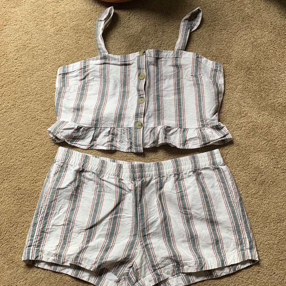 Loft Beach Outfit Set